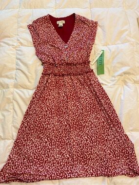 Size 6 Petite Red Floral Smocked Waist Midi Dress Kate & Lily Lightweight July 4